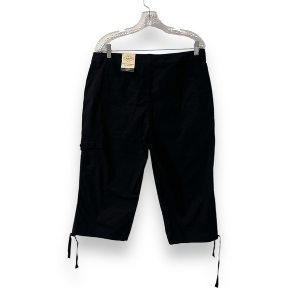 NWT St. John’s Bay Black Studded Mid-Rise Capri Cargo Pants Women’s Size 12 Y2K - Picture 2 of 13